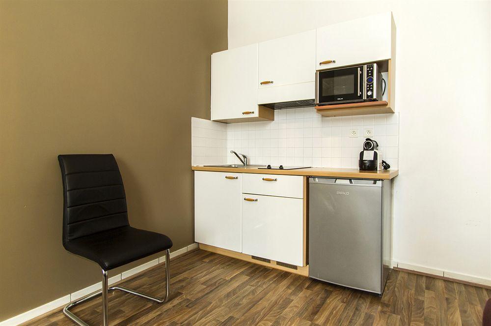 Florella Marceau Apartment Канни Екстер'єр фото