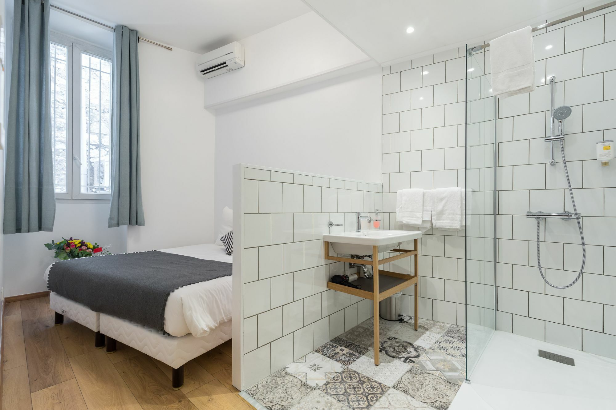 Florella Marceau Apartment Канни Екстер'єр фото