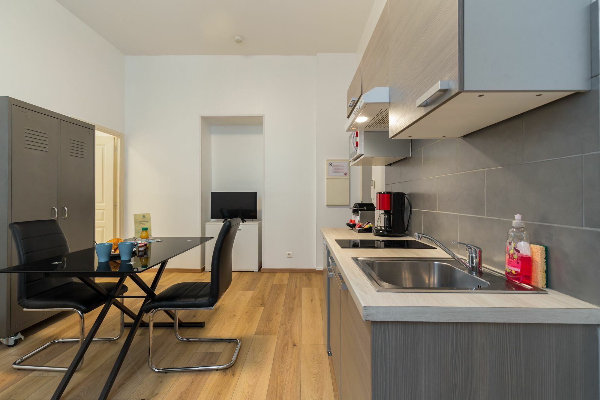 Florella Marceau Apartment Канни Екстер'єр фото